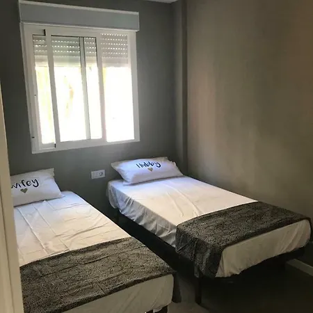 Cala Apartamento * 托雷维耶哈